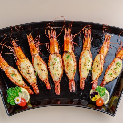 cheesy baked prawn