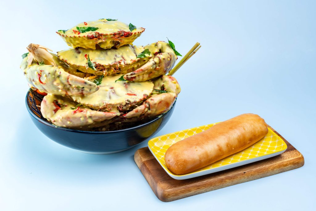 Live Crabs with Buttermilk sauce