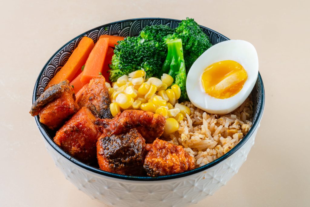 Salmon Grilled Bowl