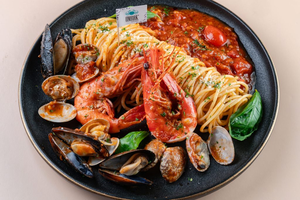 Spaghetti Seafood Marinara